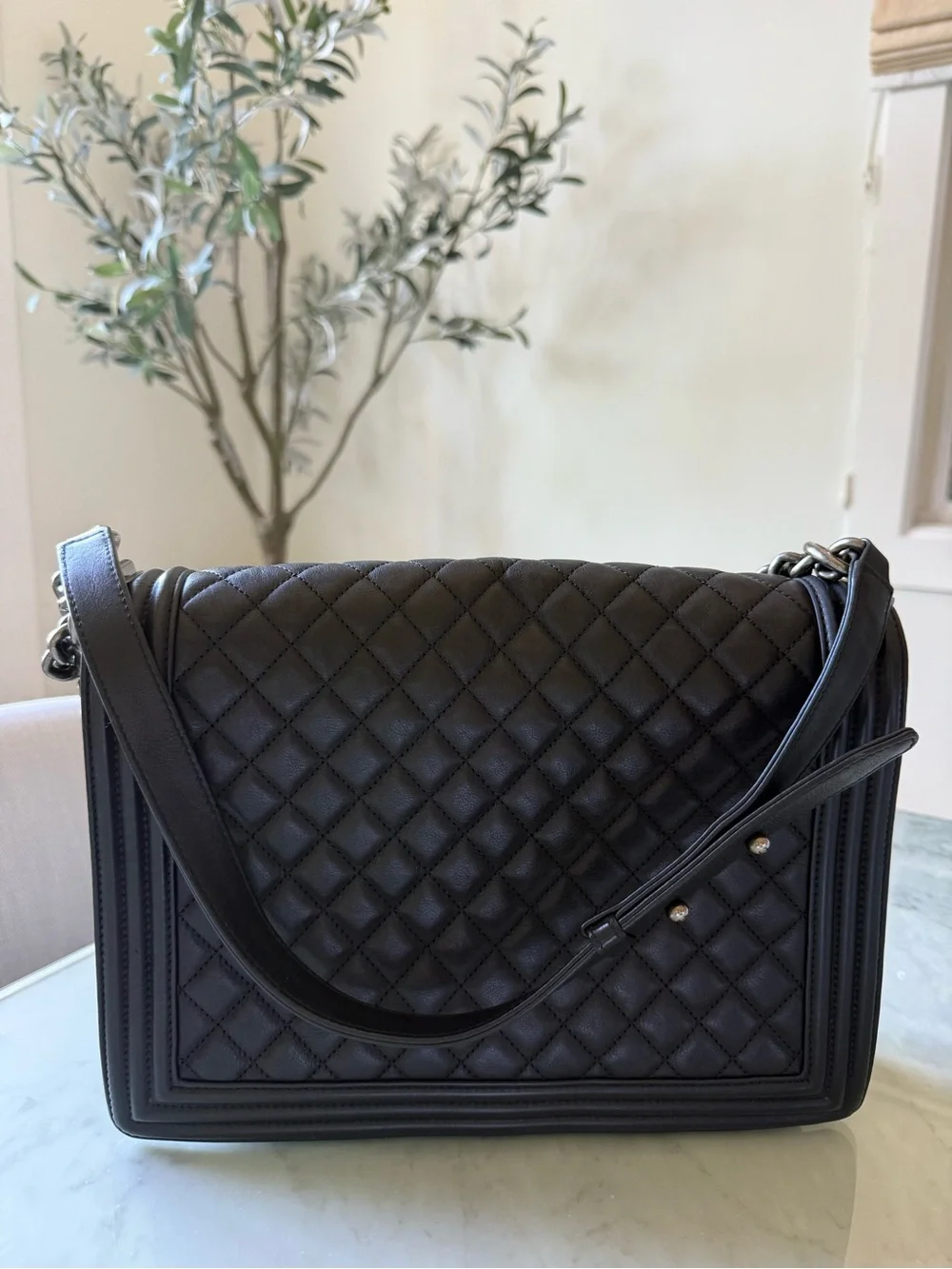 CHANEL Black Quilted Boy Flap Shoulder Bag with Silver Chain